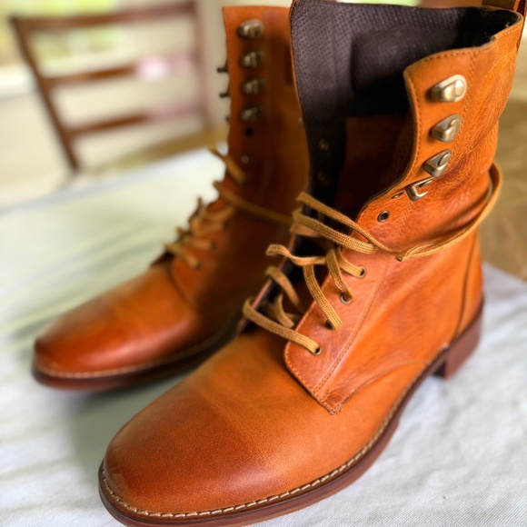 🧳 NWT Cole Haan Air Bentley Boot II – Men’s 9.5M – Oak 🧳 - Picture 1 of 8